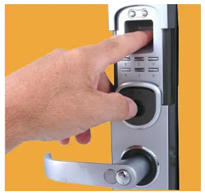 Super Locksmith Service Westlake Village, CA 805-574-2032 - lock-change